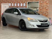 Gebraucht Opel Astra Design Edition 140 PS (102 kW) 2011 Silber Kombi