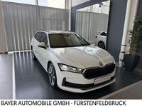 Gebraucht Skoda Superb Selection 150 PS (110 kW) 2024 Weiß Kombi