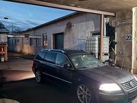 Usata VW Passat 163 CV (119 kW) 2003 Nero Station wagon