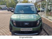 Neu Ford Tourneo Courier Active 125 PS (91 kW) 2026 Grün Van / Kleinbus