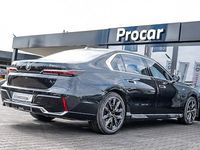 Gebraucht BMW 740 Executive 299 PS (219 kW) 2025 Schwarz Limousine