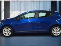 Używany Renault Clio V Evolution 91 KM (66 kW) 2024 Niebieski Sedan/Limuzyna