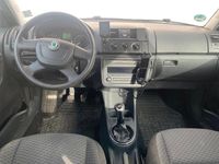 Gebraucht Skoda Fabia Ambiente 86 PS (63 kW) 2011 Weiß Kombi