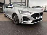 Gebraucht Ford Focus ST-Line 116 PS (85 kW) 2025 Polarsilber metallic Limousine