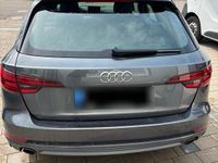 Gebraucht Audi A4 S-Line 190 PS (139 kW) 2018 Grau Kombi