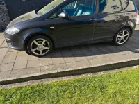 Second-hand Seat Altea 102 CP (75 kW) 2006 Negru Monovolum