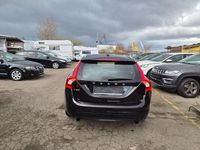 Gebraucht Volvo V60 Ocean Race 152 PS (111 kW) 2016 Schwarz Kombi