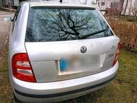 Second-hand Skoda Fabia 75 CP (55 kW) 2004 Argintiu Hatchback