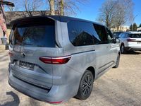 Neu VW Multivan Edition 150 PS (110 kW) 2026 Grau Van