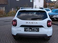 Gebraucht Dacia Duster Extreme 150 PS (110 kW) 2024 Weiß SUV