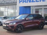 Gebraucht VW Touareg Edition 262 PS (192 kW) 2017 Rot SUV