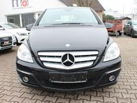 Gebraucht Mercedes B180 116 PS (85 kW) 2009 Schwarz Van / Kleinbus