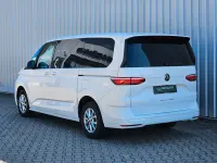 Gebraucht VW Multivan Life 150 PS (110 kW) 2023 Candyweiss Van / Kleinbus
