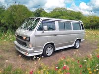 Second-hand VW Multivan 69 CP (50 kW) 1989 Argintiu Monovolum