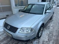 Gebraucht VW Passat Highline 116 PS (85 kW) 2002 Silber Limousine