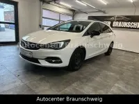 Używany Opel Astra Selection 105 KM (77 kW) 2021 Biały Kombi