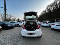 Gebraucht Ford Ka Titanium 69 PS (50 kW) 2016 Weiß