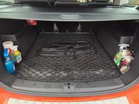 Gebraucht VW Touran Highline 190 PS (139 kW) 2017 Orange Van / Kleinbus