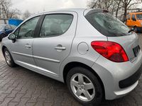 Gebraucht Peugeot 207 90 PS (66 kW) 2006 Grau Kleinwagen