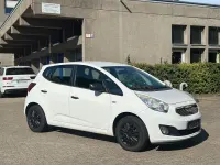 Usado Kia Venga Vision 90 HP (66 kW) 2010 Branco Citadino