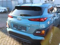 Gebraucht Hyundai Kona Select 120 PS (88 kW) 2018 Blau SUV