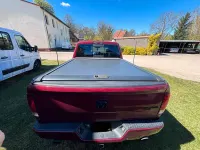 Gebraucht RAM 1500 396 PS (291 kW) 2015 Rot Pickup
