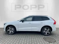 Gebraucht Volvo XC60 Plus 197 PS (144 kW) 2022 Crystal white pearl SUV