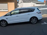 Gebraucht Ford S-MAX Titanium 160 PS (117 kW) 2018 Weiß Van / Kleinbus