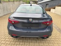 gebraucht Alfa Romeo Giulia 2.2 Diesel 16V 154kW AT8-Q4 Veloce Veloce