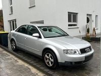 Second-hand Audi A4 102 CP (75 kW) 2004 Argintiu Berlinǎ