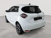 Second-hand Renault Zoe Evolution 80 kW (110 CP) 2023 Alb Hatchback