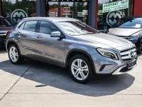 Gebraucht Mercedes GLA200 156 PS (114 kW) 2016 Mountaingraumetallic SUV