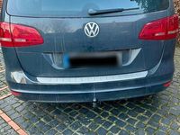 Gebraucht VW Sharan Trendline 140 PS (102 kW) 2011 Grau Van / Kleinbus