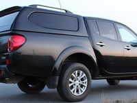Gebraucht Mitsubishi L200 178 PS (130 kW) 2014 Schwarz Pickup