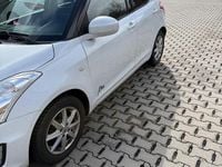 Gebraucht Suzuki Swift X-TRA 94 PS (69 kW) 2015 Weiß Kleinwagen