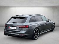 Gebraucht Audi RS4 Ambiente 450 PS (330 kW) 2024 Daytonagrau perleffekt Kombi