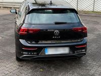 Gebraucht VW Golf VIII Life 116 PS (85 kW) 2024 Schwarz Limousine