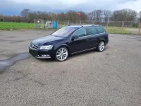 Gebraucht VW Passat Highline 170 PS (125 kW) 2012 Schwarz Kombi
