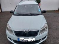 Używany Skoda Roomster 75 KM (55 kW) 2015 Biały Minivan
