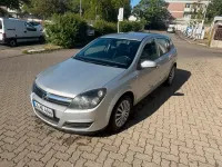 Używany Opel Astra 140 KM (102 kW) 2007 Srebrny Sedan/Limuzyna