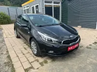 Gebraucht Kia Ceed Attract 99 PS (72 kW) 2013 Schwarz Kleinwagen