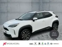 Gebraucht Toyota Yaris Cross Team 131 PS (96 kW) 2024 Super white 2 SUV