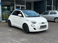 Gebraucht Fiat 500e Icon 86 kW (118 PS) 2022 Arktis weiß Cabrio