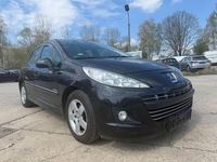 Gebraucht Peugeot 207 Forever 95 PS (69 kW) 2012 Schwarz Limousine