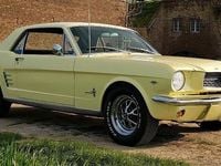 Gebraucht Ford V8 200 PS (147 kW) 1966 Gelb Coupé