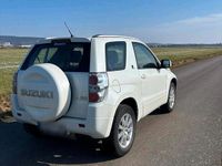 Gebraucht Suzuki Grand Vitara 106 PS (77 kW) 2007 Weiß SUV