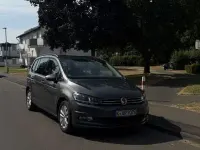 Gebraucht VW Touran Comfortline 110 PS (80 kW) 2017 Grau Van / Kleinbus