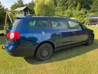 Gebraucht VW Passat 140 PS (102 kW) 2010 Blau Kombi