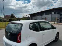 Gebraucht VW up! 60 PS (44 kW) 2016 Weiß Kleinwagen