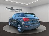 Neu Audi Q2 150 PS (110 kW) 2026 Manhattangrau metallic SUV